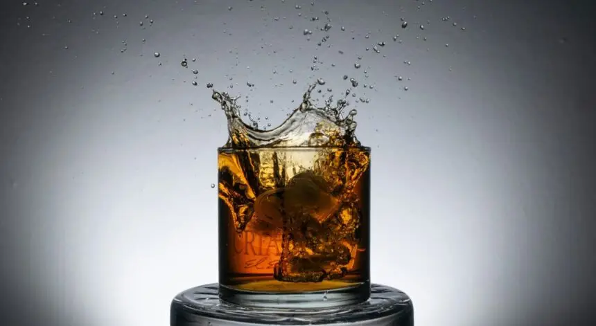 Bourbon Old Fashioned Drink - 5 Tips for the Perfect Pour!